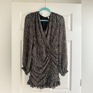 HEMLINE BOUTIQUE DRESS - Small